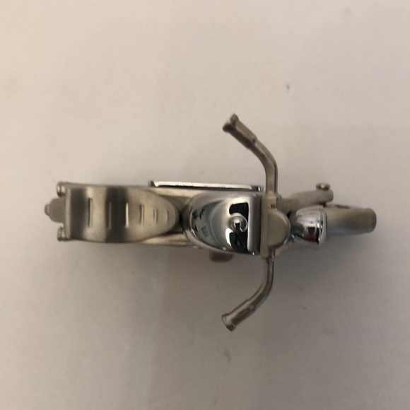 TIMEX COLLECTIBLE SILVER MOTORCYCLE MINI CLOCK DESK - Picture 5 of 7